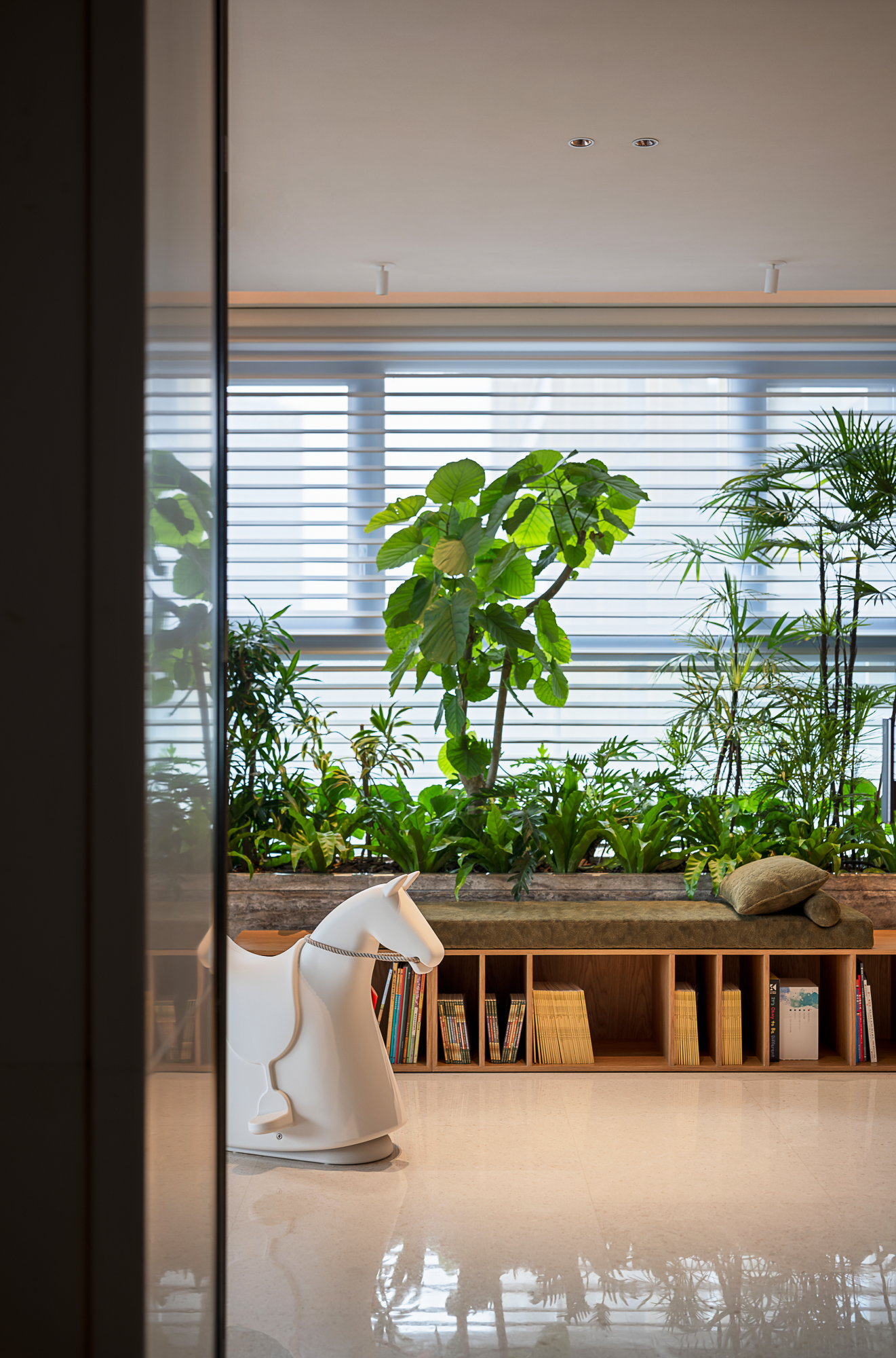 深圳湾 290m² 都市大平层丨中国深圳丨鸿艺源设计-8