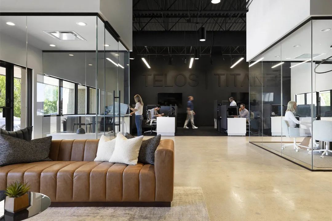 明尼苏达州 TELOS 办公室设计 | 打造高端住宅风格工作空间-0