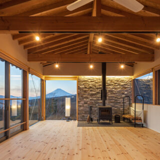 芦ノ湖高原の家丨株式会社米村和夫建築アトリエ-18