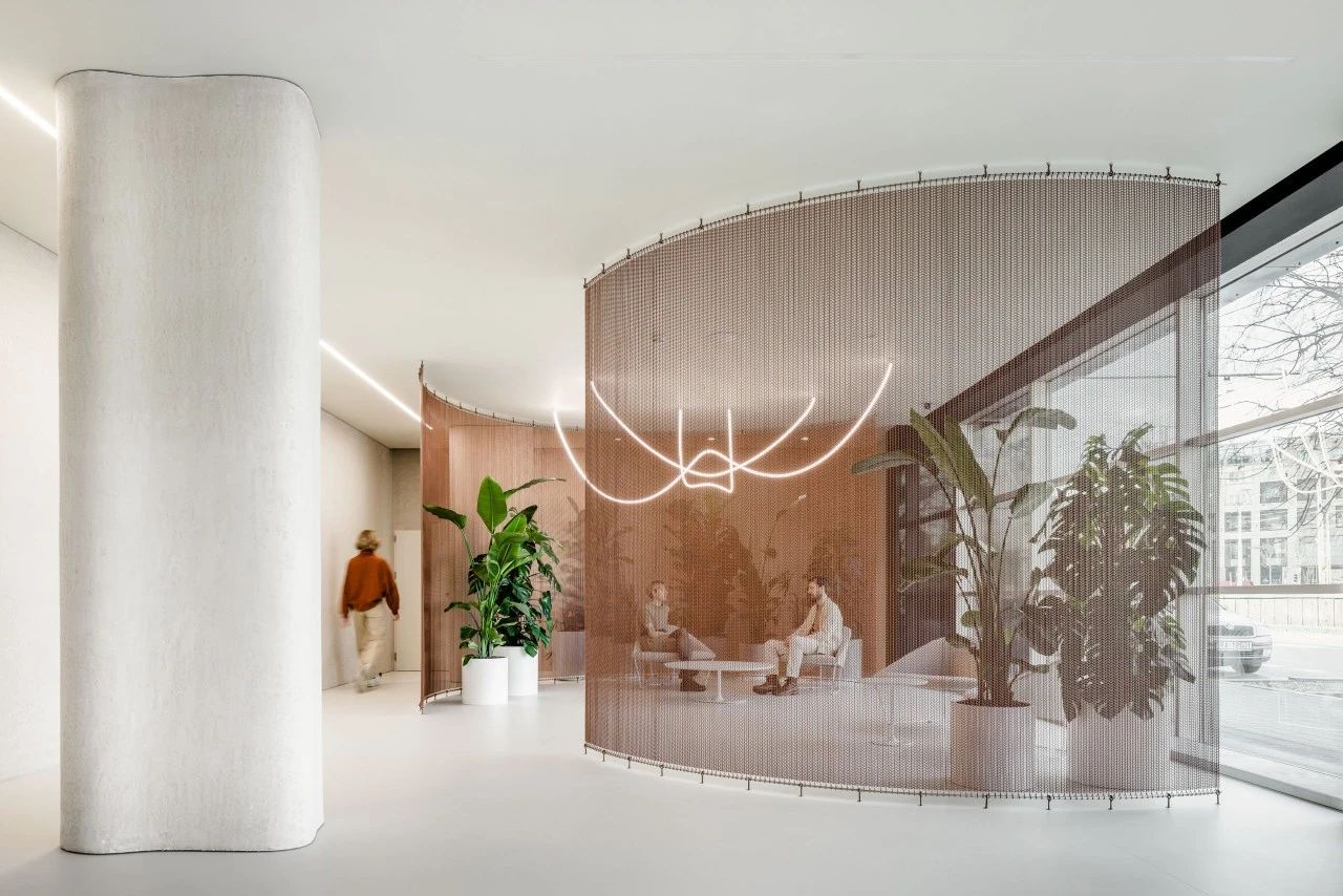 Tatra banka 入口大厅改造丨斯洛伐克布拉迪斯拉发丨AT26 architects-12