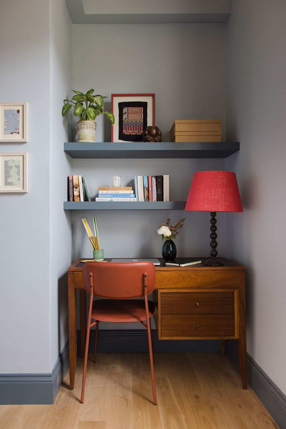 伦敦 19 世纪历史建筑公寓的彩色活力改造-20