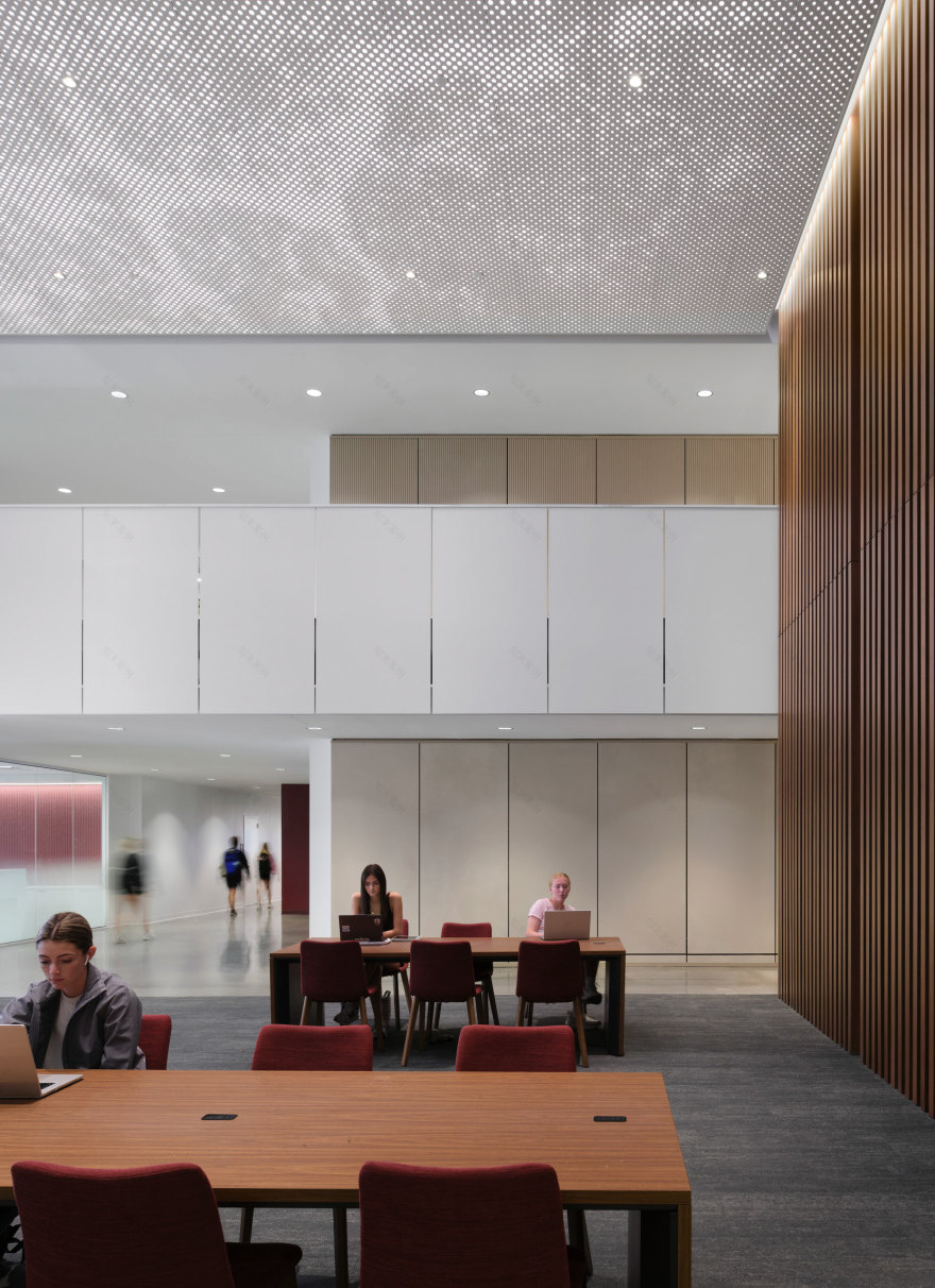 Blunt Hall College of Natural and Applied Sciences-11