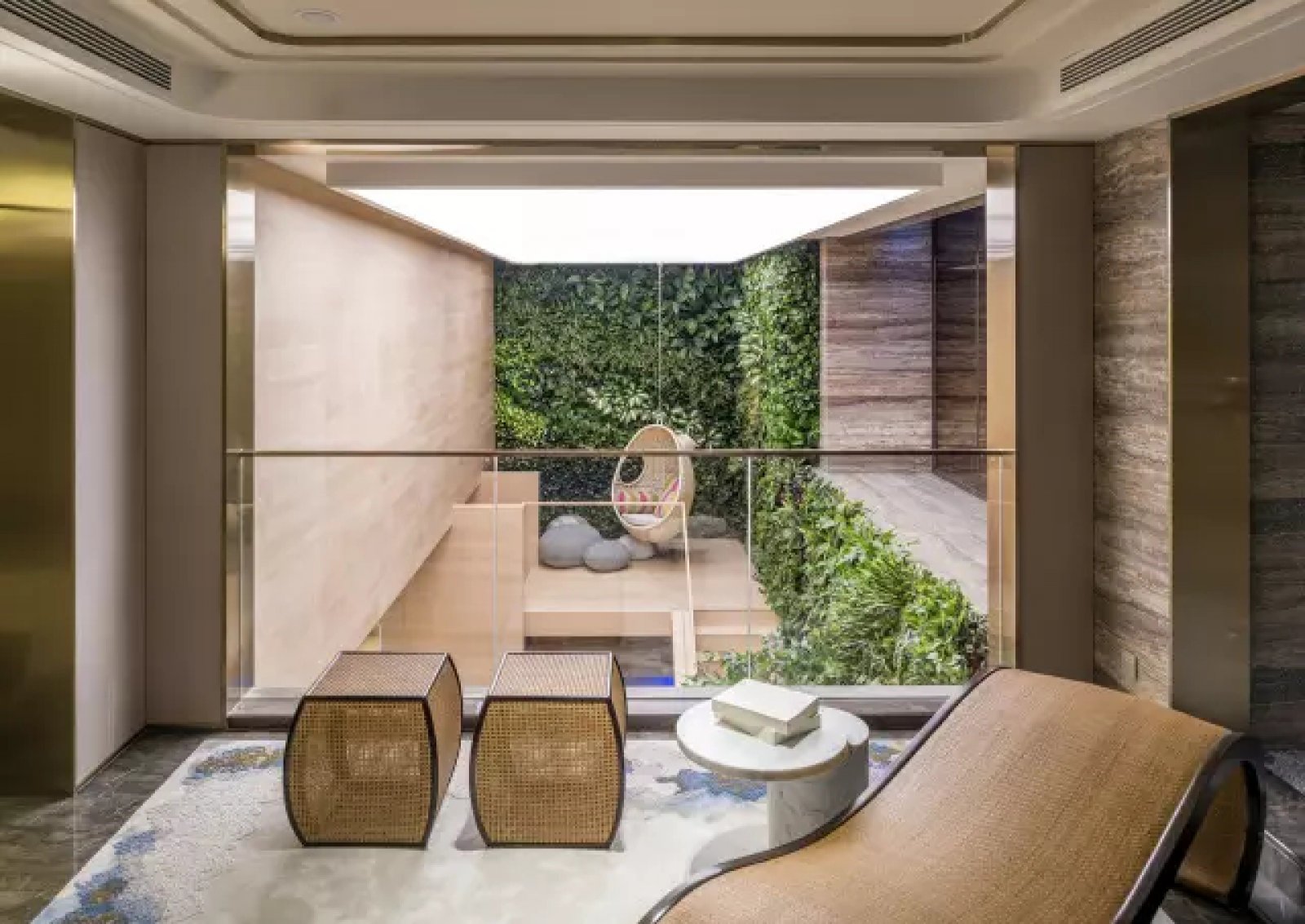 垂直的中国当代四合院 朱周空间设计-1