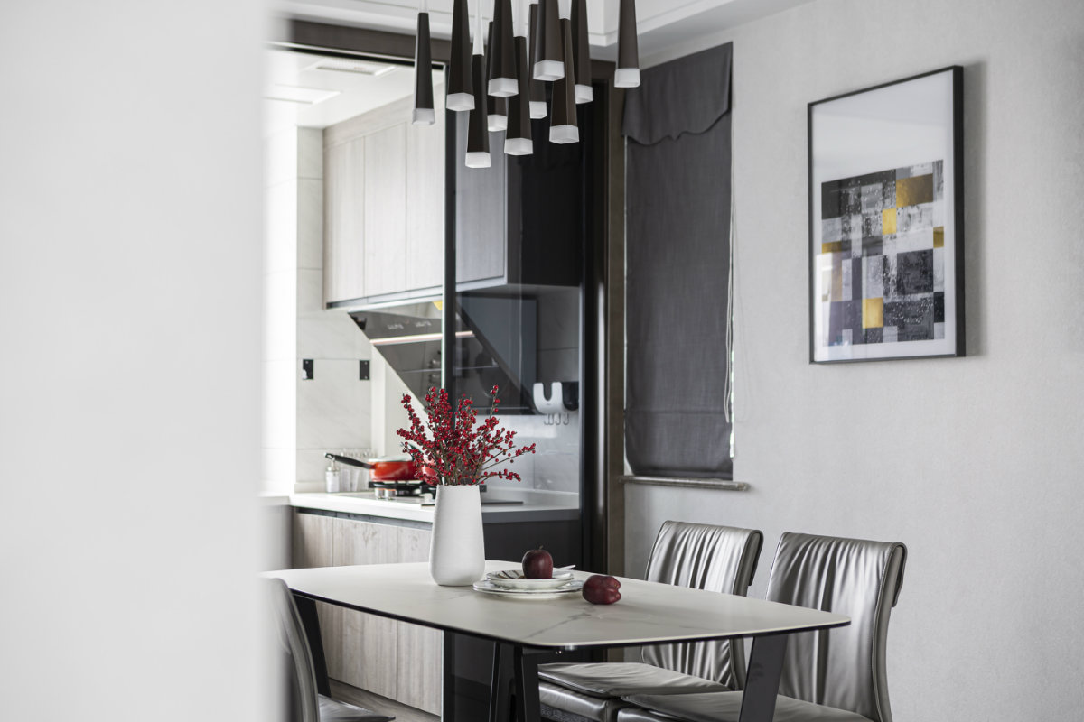 牟佳琪的现代简约姚江湾平层设计-17