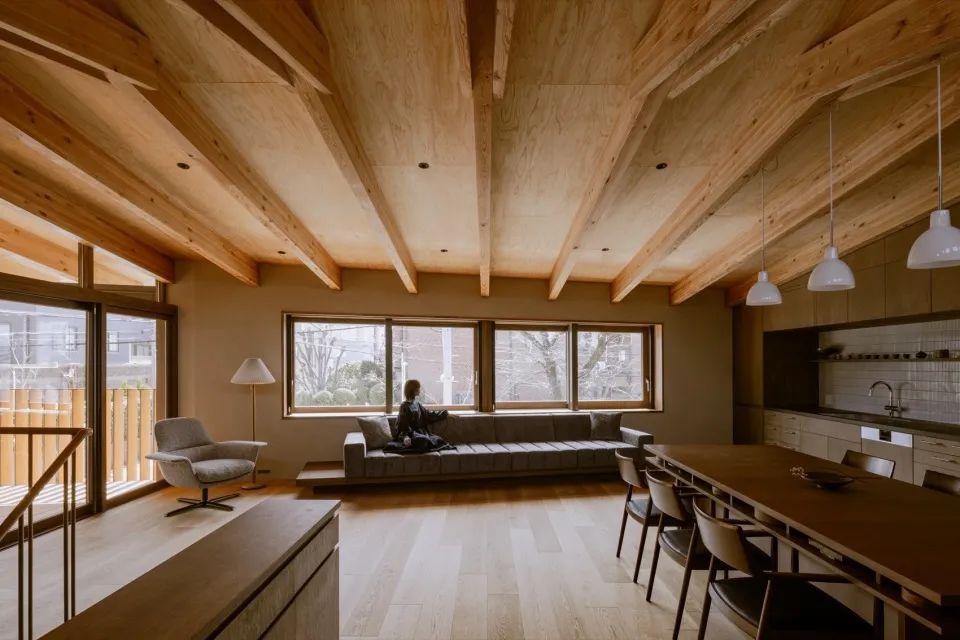 小大＋磯田和明｜日本八雲の家-149