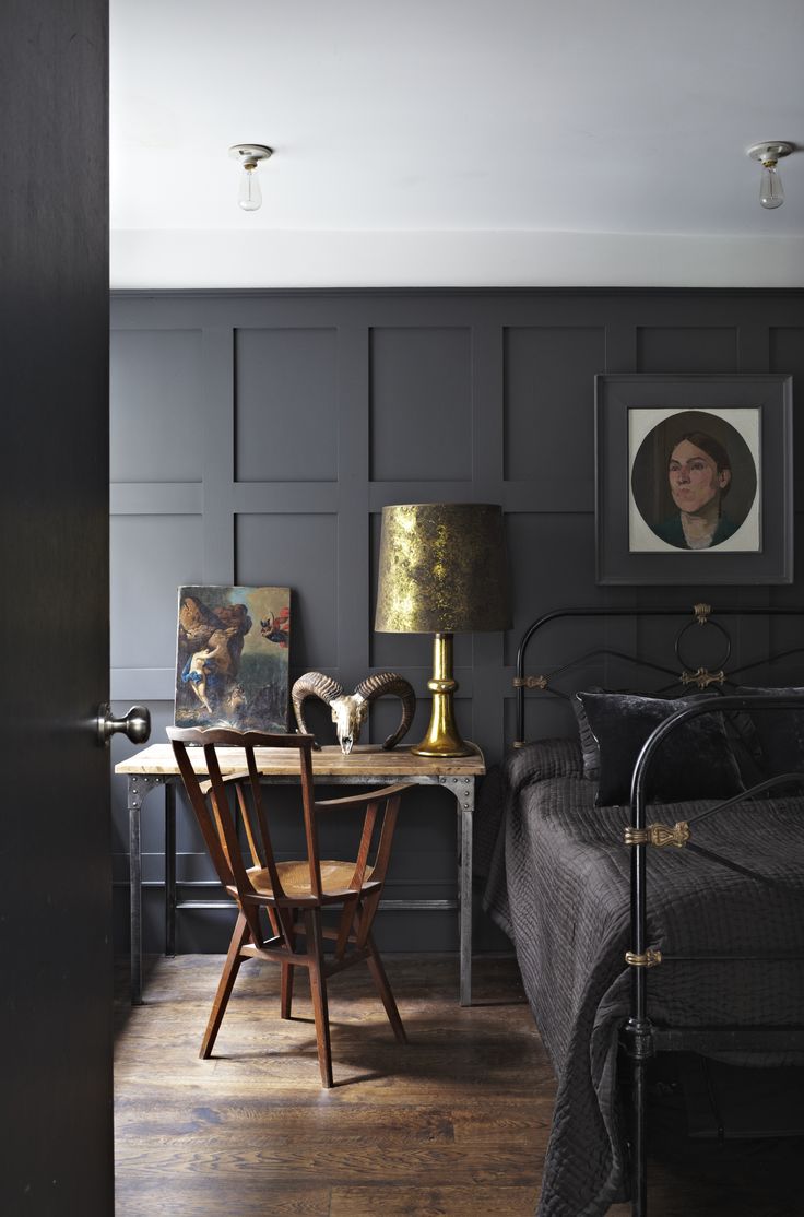 10 Best Paint Colors to Get You Those Moody Vibes-19