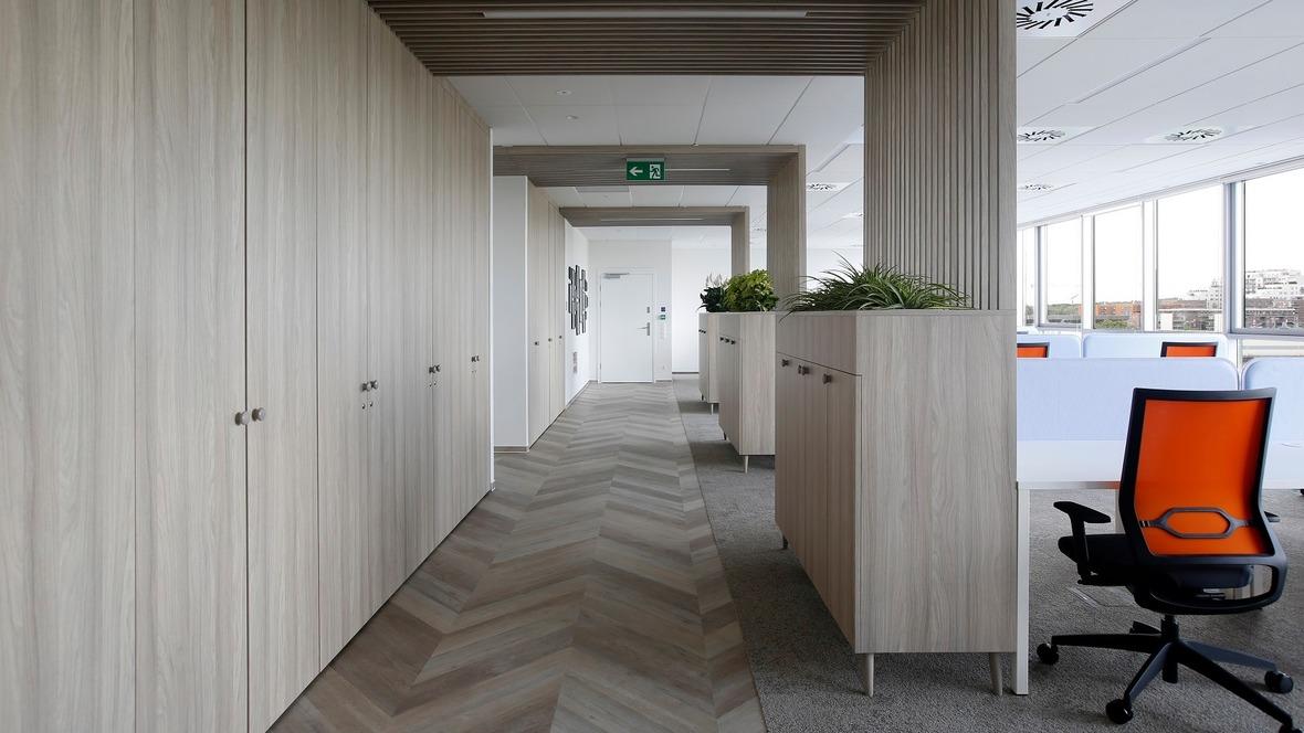 EUROFINS公司新办公室室内装修项目丨波兰波兹南-0