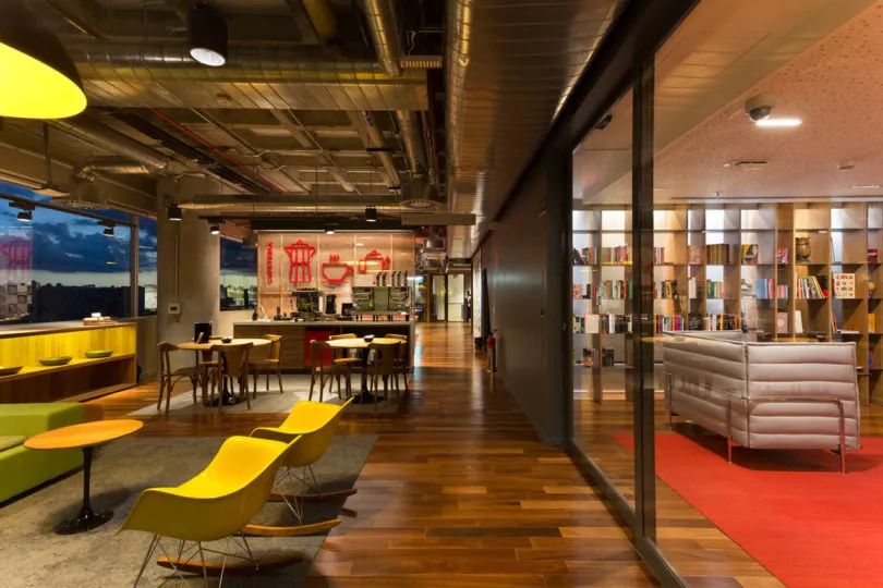 巴西谷歌工程中心,融入城市活力的创新办公空间-3