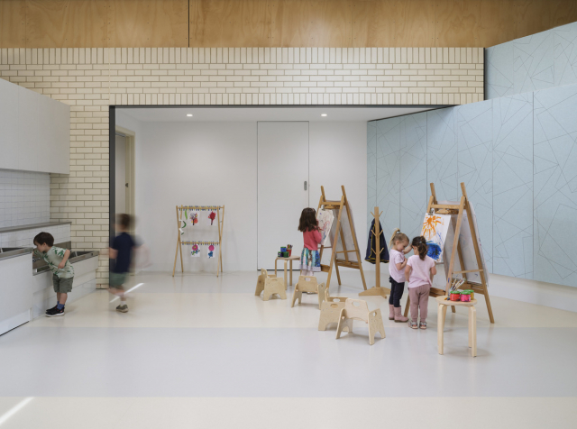 丨澳大利亚堪培拉丨COX-53