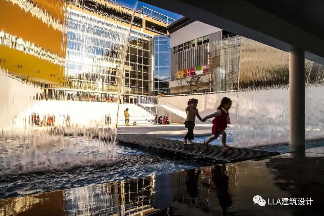 东京丰洲都市船坞，工业风购物休闲新地标-20