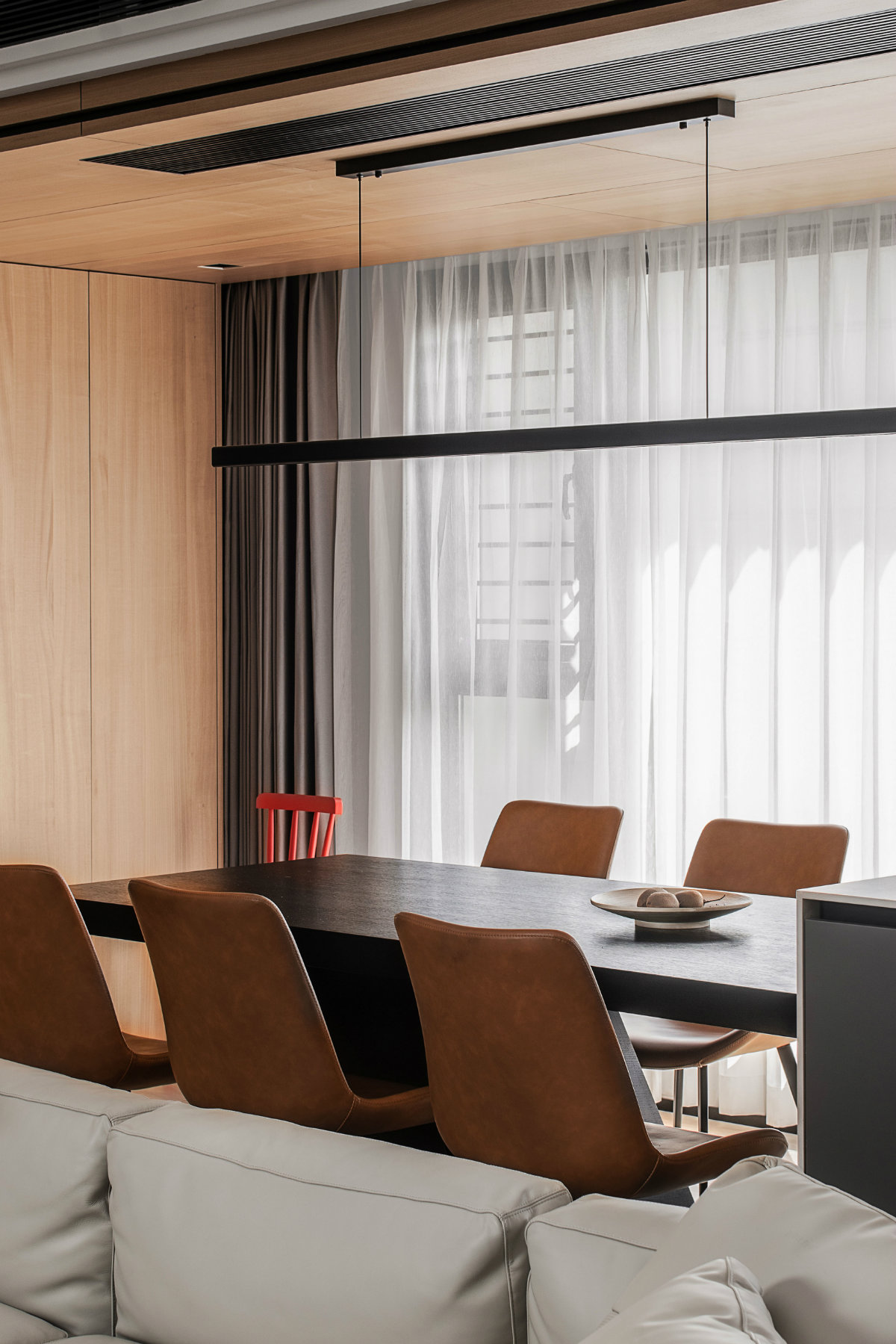 都会风家居，低调奢华的设计美学-29