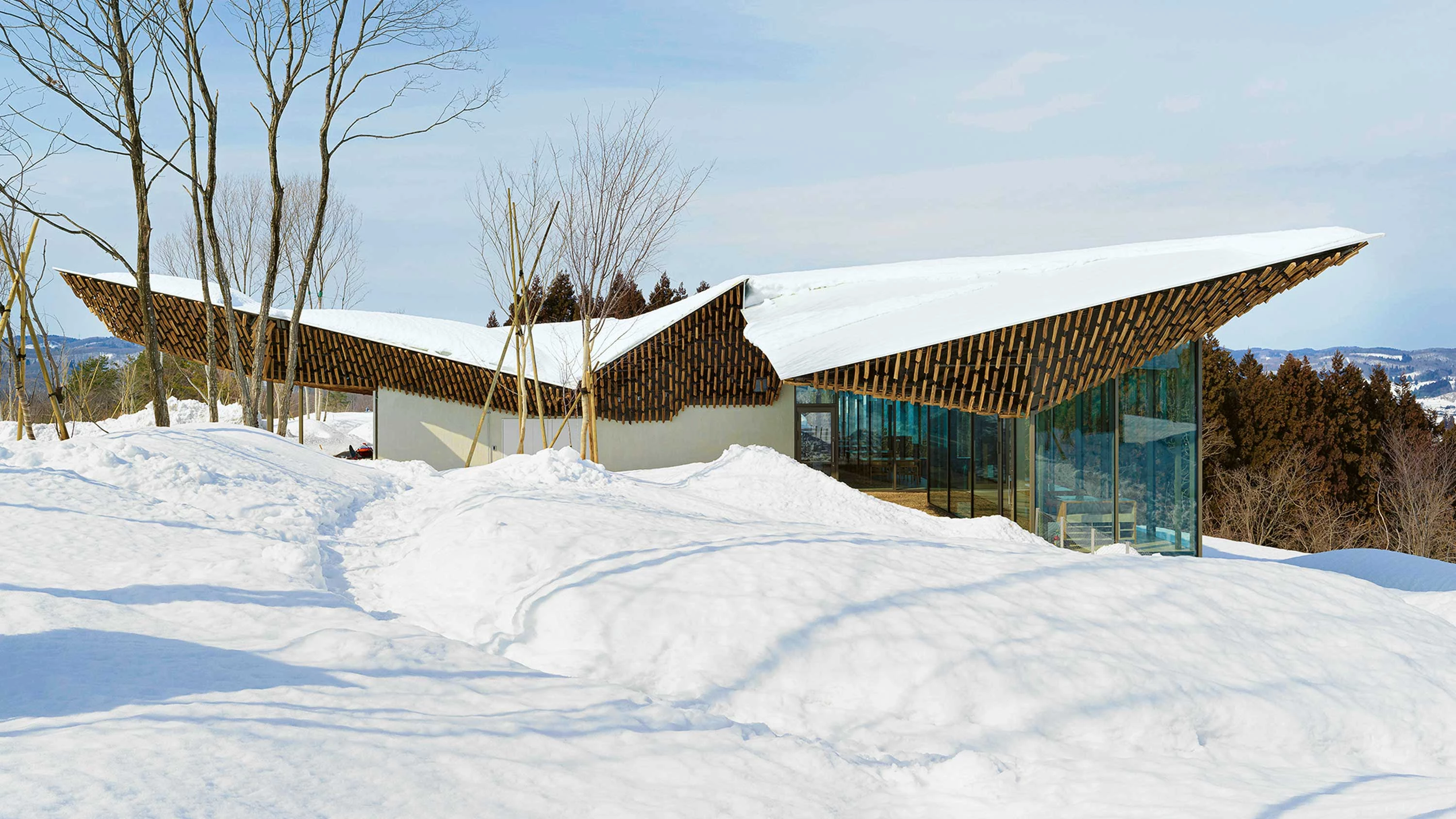 雪峰田野套房水疗酒店丨日本新潟丨不详-0