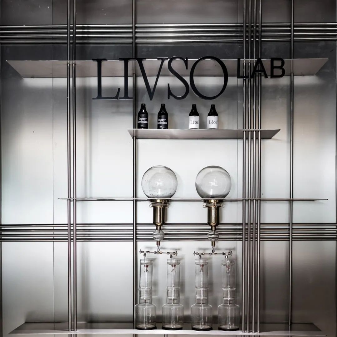 广州 LIVSO 咖啡店设计丨中国广州丨Ruhaus Studio-15