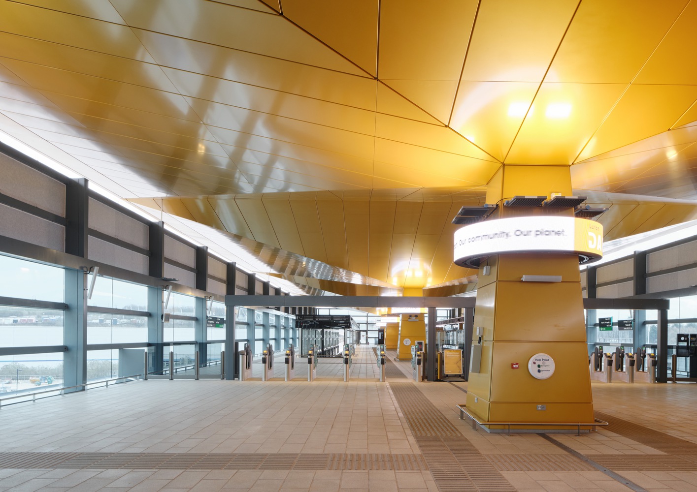 卢顿直接航空铁路运输公司丨奥雅纳公司-23