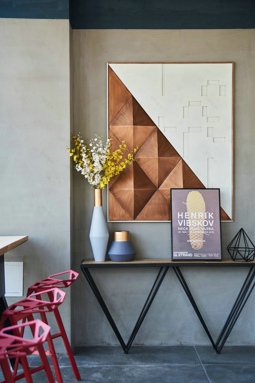 西安沣东地产湖光山色样板房-35