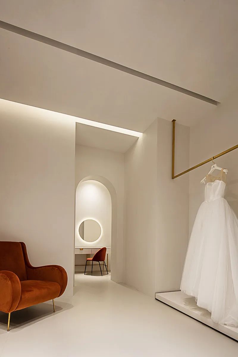 绍兴诸暨白色婚纱店,浪漫美学空间-53