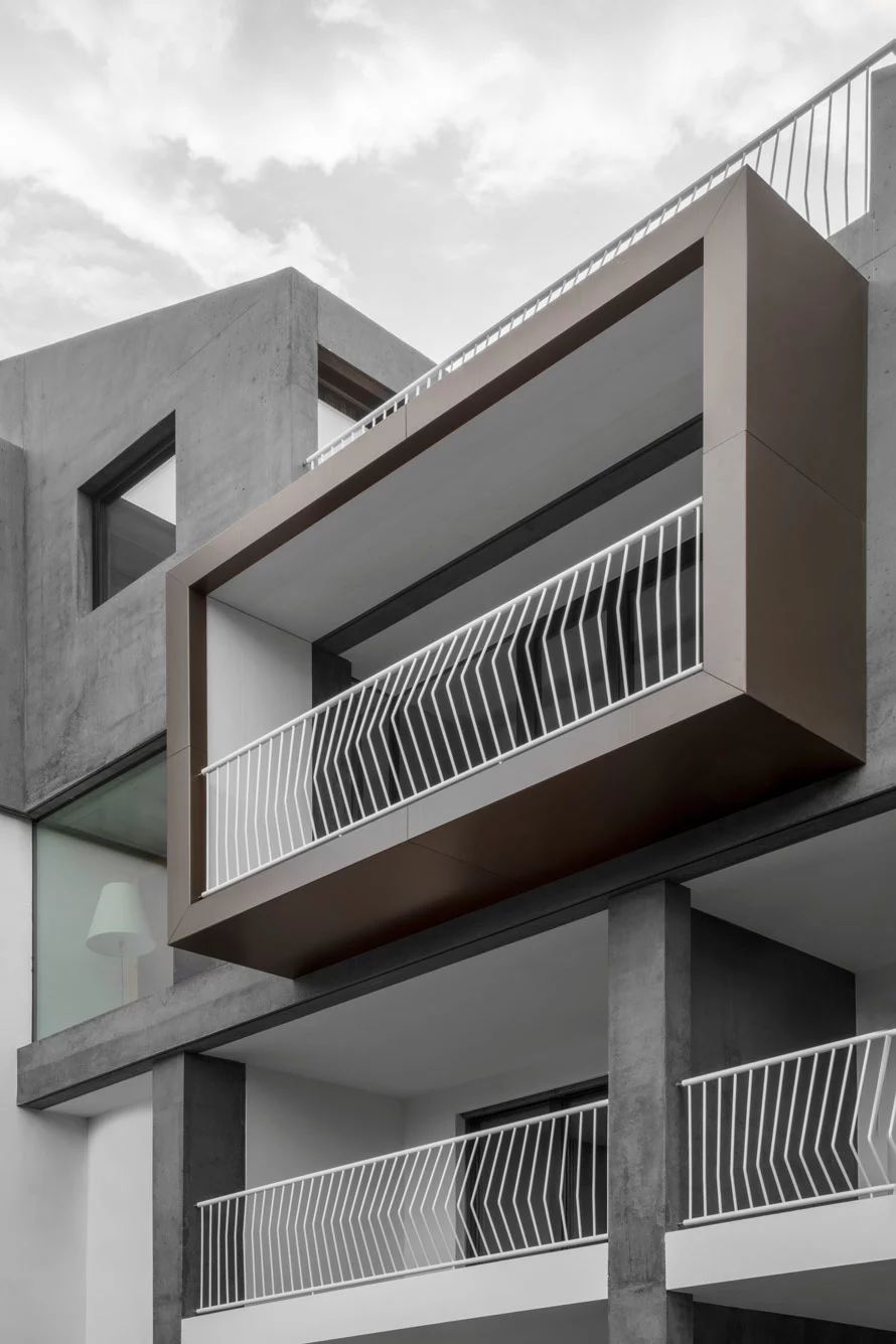 简约灰的极致魅力——bergmeisterwolf 建筑设计事务所案例解析-21