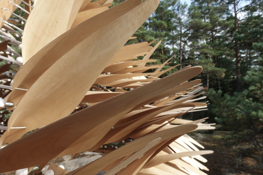 芬兰“颤抖的屋子”装置-10