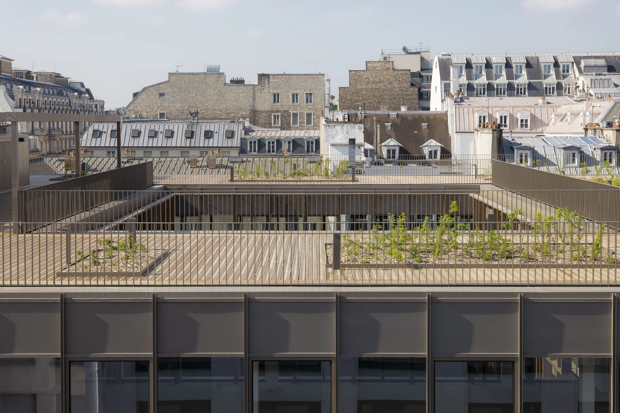 维勒勒维克街的翻修丨法国巴黎-16