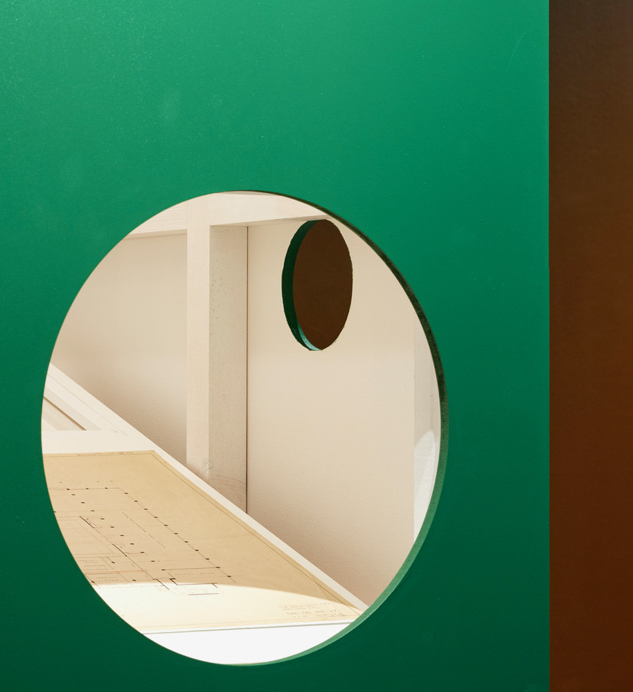 穿越时空的透明迷宫·Beyond Bauhaus 展览设计-36