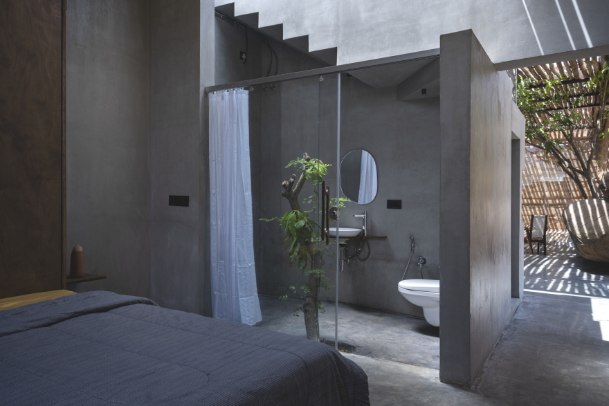 隐于印度荒野的生态友好石墙别墅丨Mitti-25