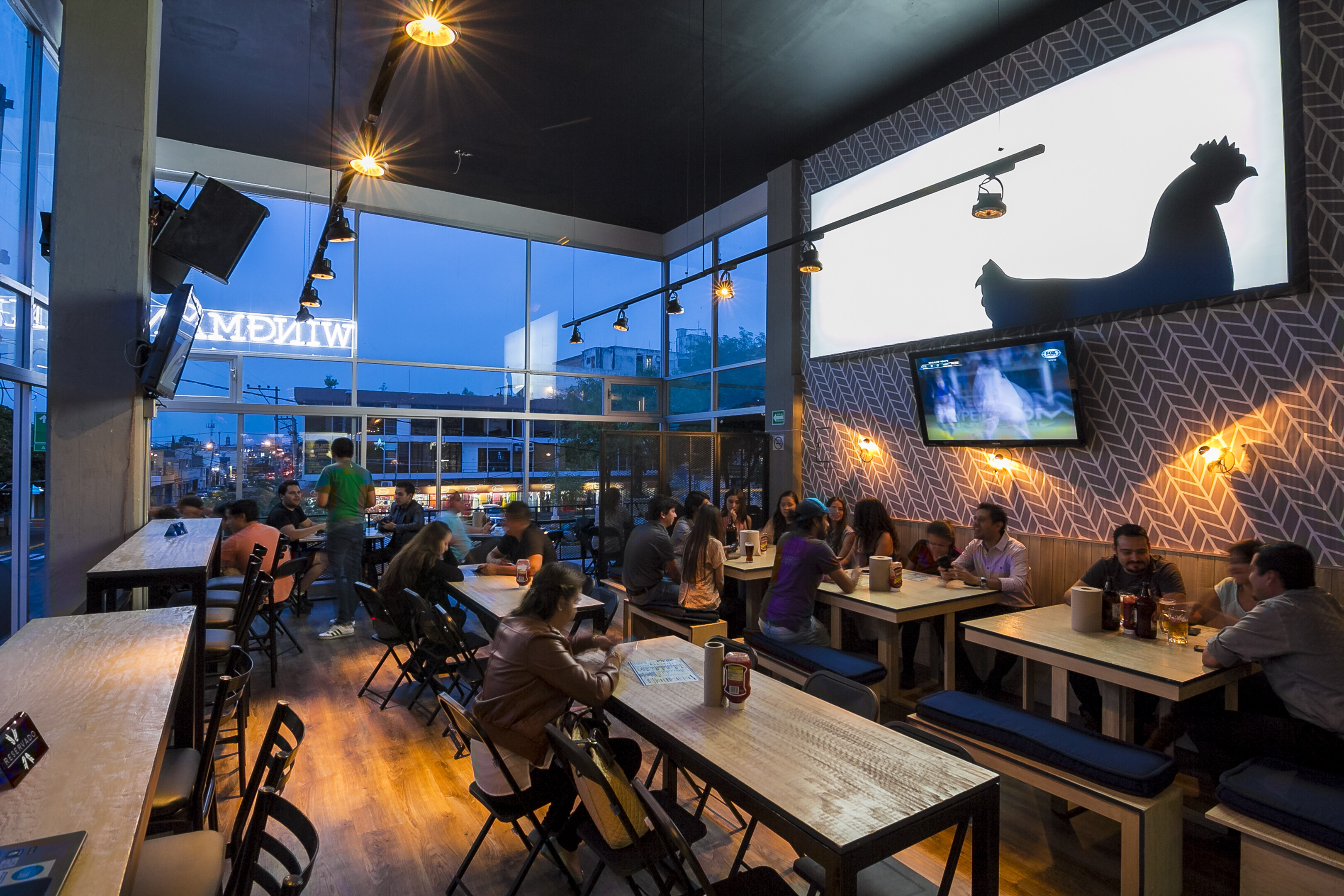 墨西哥体育酒吧设计-6