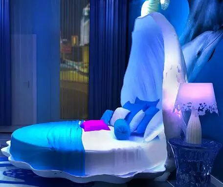 今夜带着梦想“浪”在上海最豪主题酒店！！-35