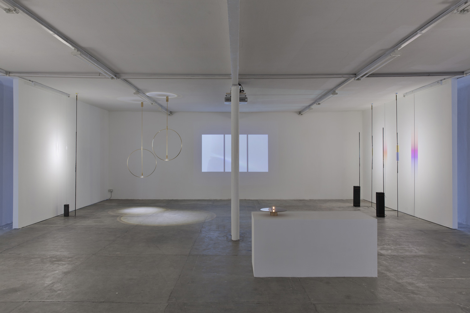 意荷设计之光 · FormaFantasma 米兰个展-1