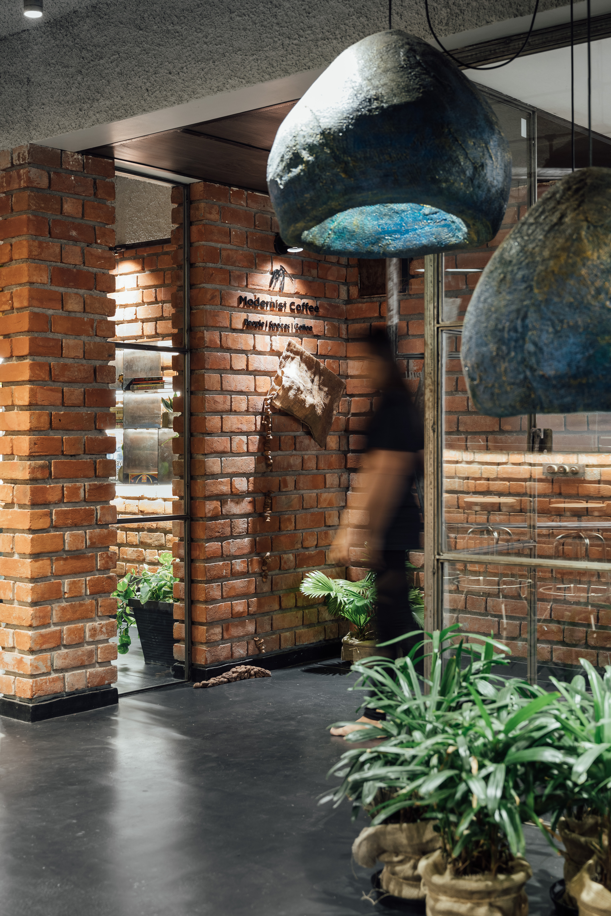 Modernist Coffee / The Crossboundaries-35