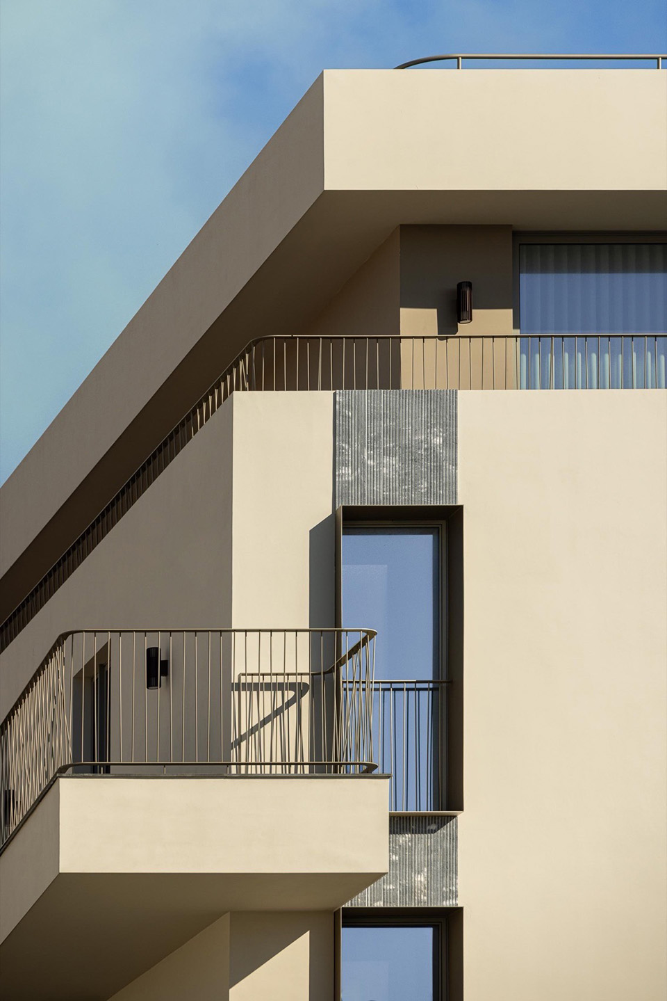 ERNESTO DO CANTO住宅区丨葡萄牙蓬塔德尔加达丨BOX arquitectos-163