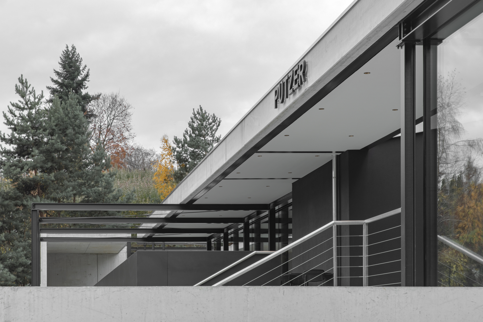 Putzer Restaurant & Hotel Renovation / Markus Hinteregger + Elias Lahner-18