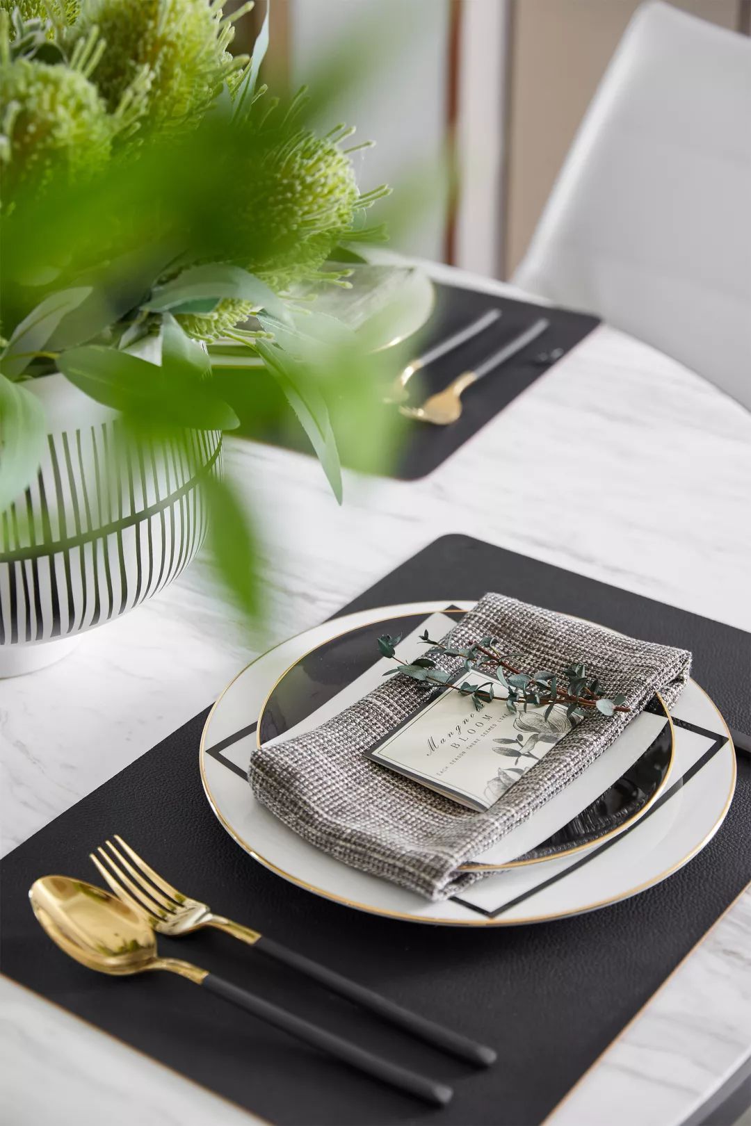 杭州首创样板房 | 优雅现代，春华秋实的生活艺术-24