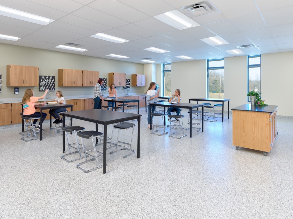 肯萨斯城卡尔·B·布鲁斯中学安全灵活学习空间丨美国堪萨斯城丨Hollis + Miller Architects-12