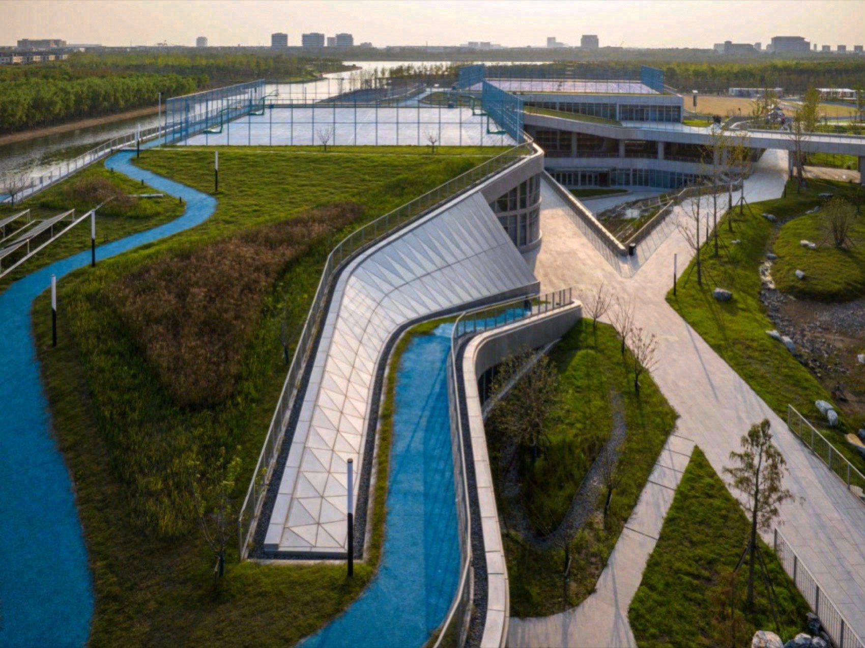 上海中学东校丨中国上海丨c+d设计中心-34