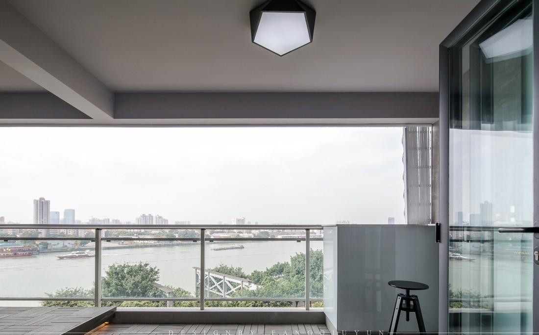 灰色调开放式家居设计,巧妙收纳空间利用-29