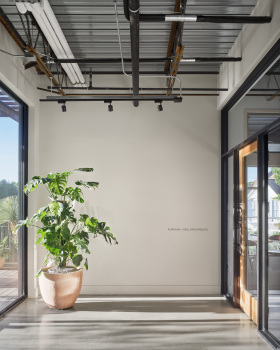East 11th 街的活力转换 · Furman + Keil Architects 的办公建筑