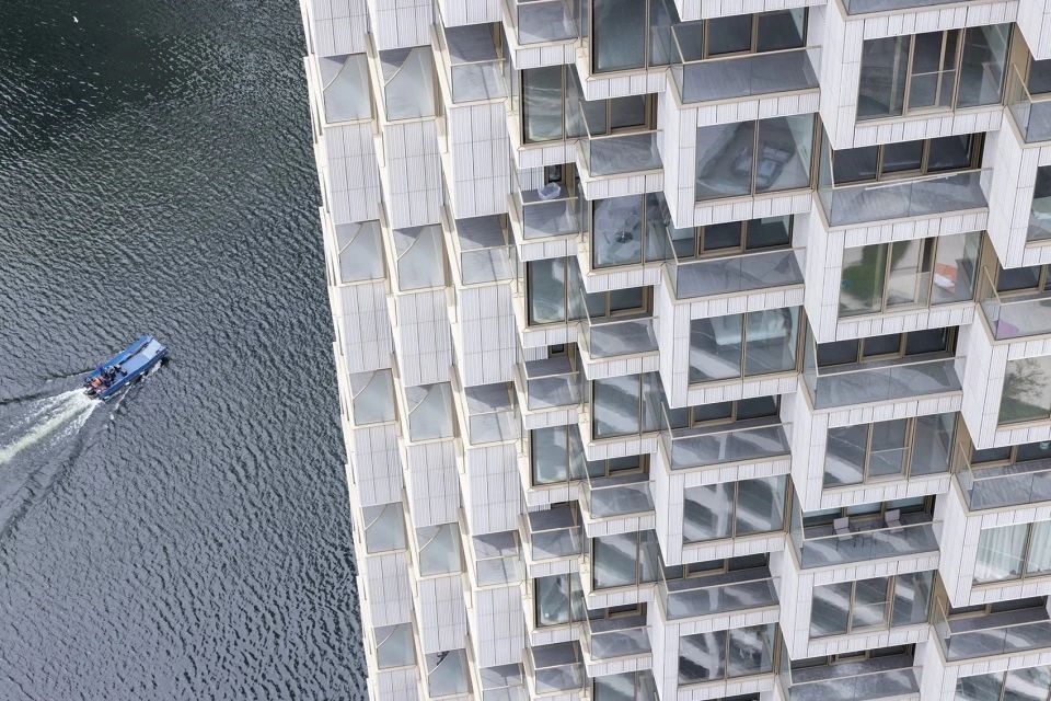 金丝雀码头塔楼 · 伦敦地标性住宅建筑设计丨英国伦敦丨Herzog  de Meuron-29