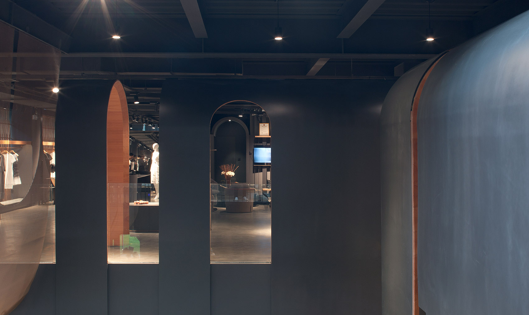 MINZE-STYLE品牌集合店,福州 / 共和时代 + VHD维度华伍德设计中心-12