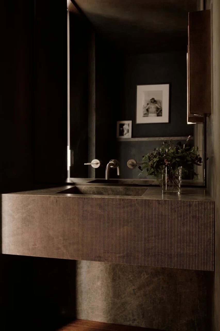 宁静美学·光影雕刻的家（纽约西村阁楼住宅改造）丨美国纽约-50