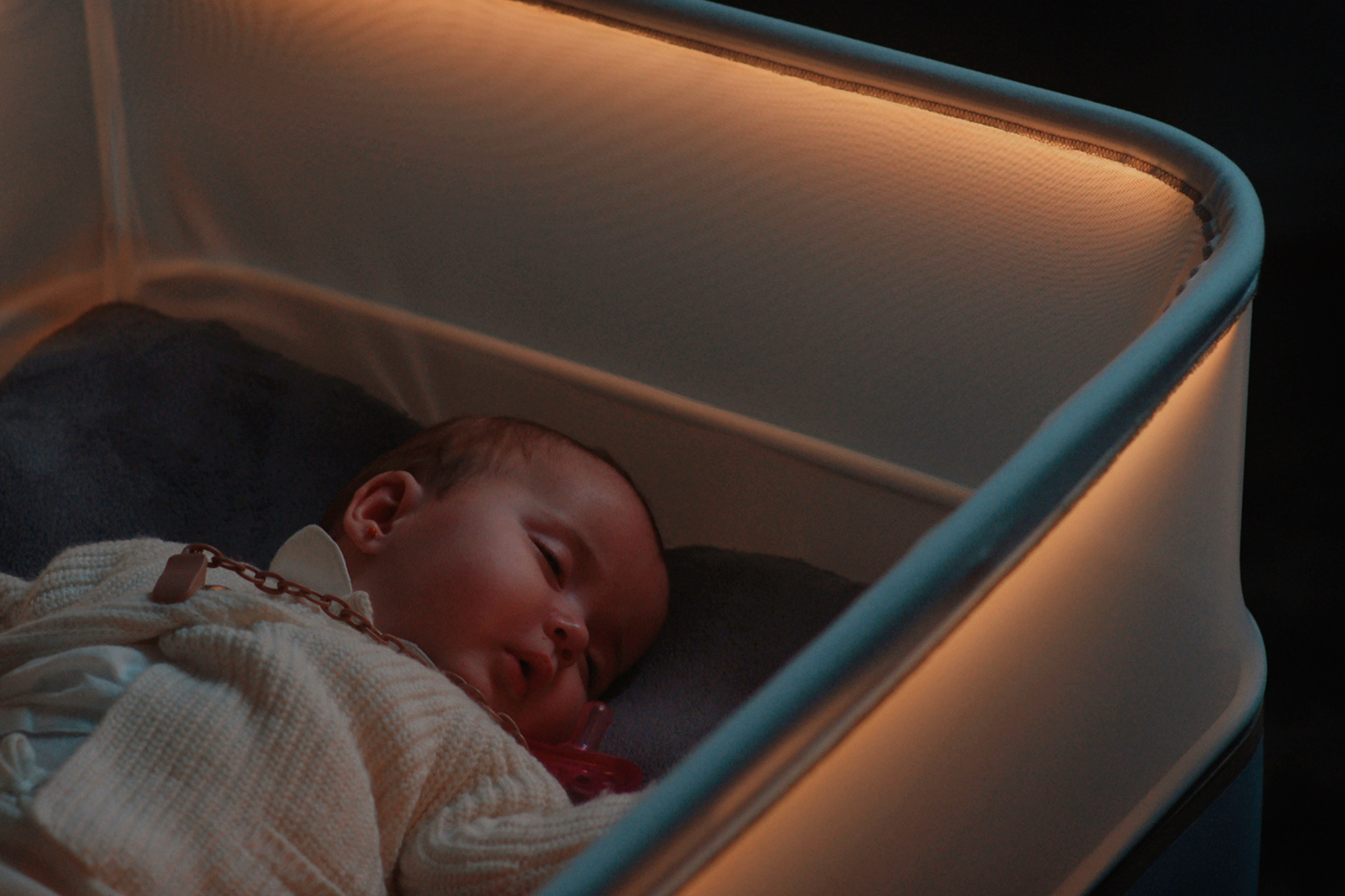 Ford's smart cot promises to recreate the feeling of being rocked to sleep in a car-2