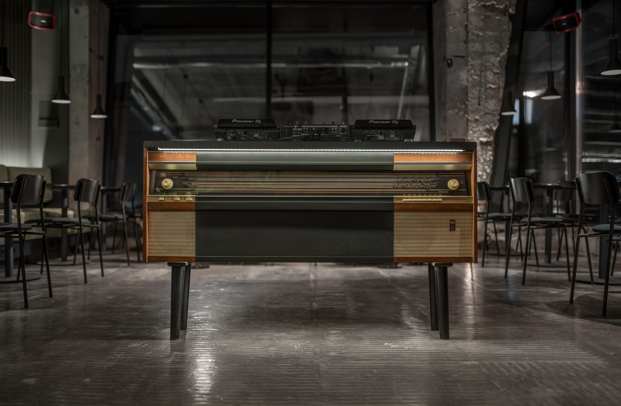 balbek bureau 设计 | 主角酒吧（Bar Protagonist）-15