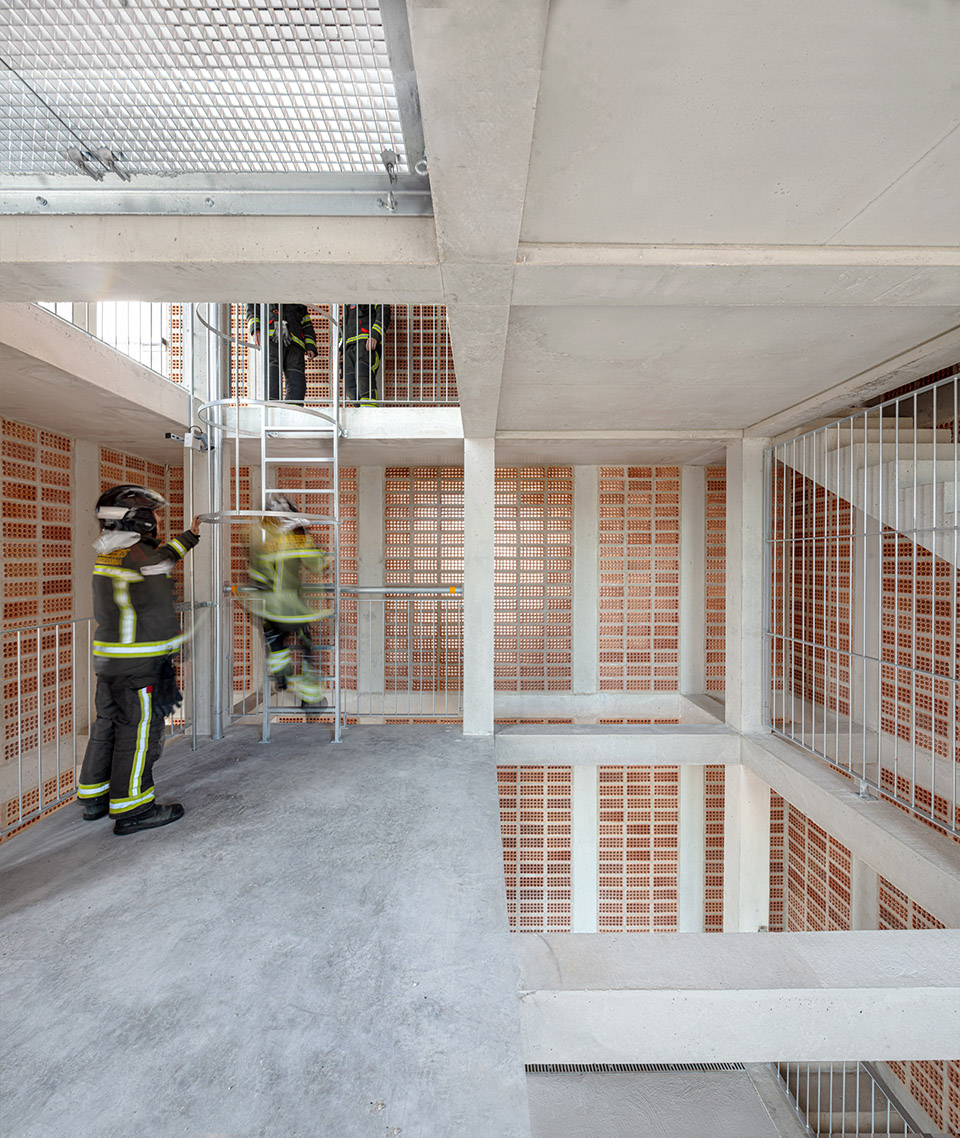 Vall d’Hebron 消防训练塔丨西班牙巴塞罗那丨Carles Enrich Studio-46