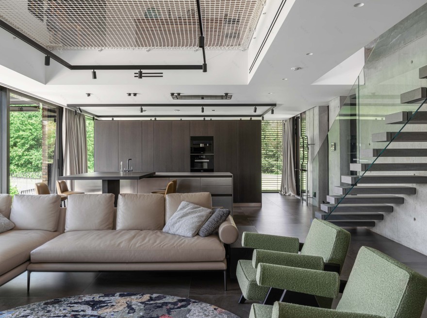 MRIIA 之家
注:由于MRIIA不是常见词汇,不清楚其确切含义,这里按照原文保留其形式进行翻译 丨乌克兰基辅丨MAKHNO Studio和Illia Tovstonog-98