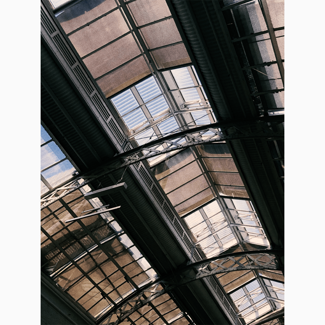 Q U E E N   V I C T O R I A  B U I L D I N G-4