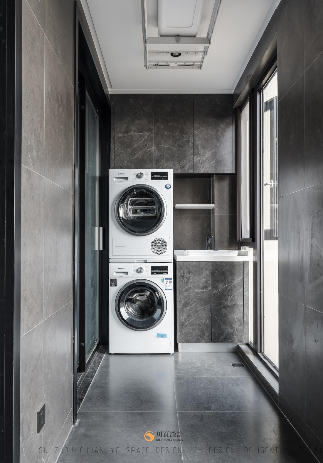 极简黑白灰空间中的宁静“蓝”-30