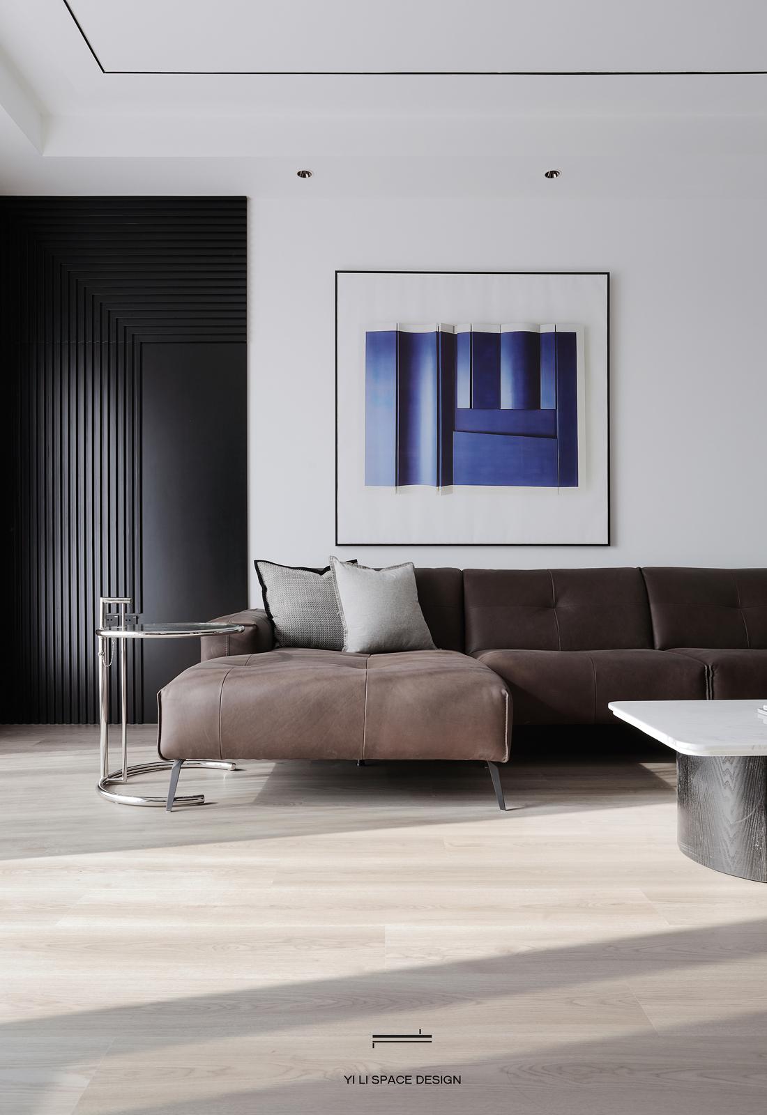 里空间设计事务所打造多功能休闲家居-6