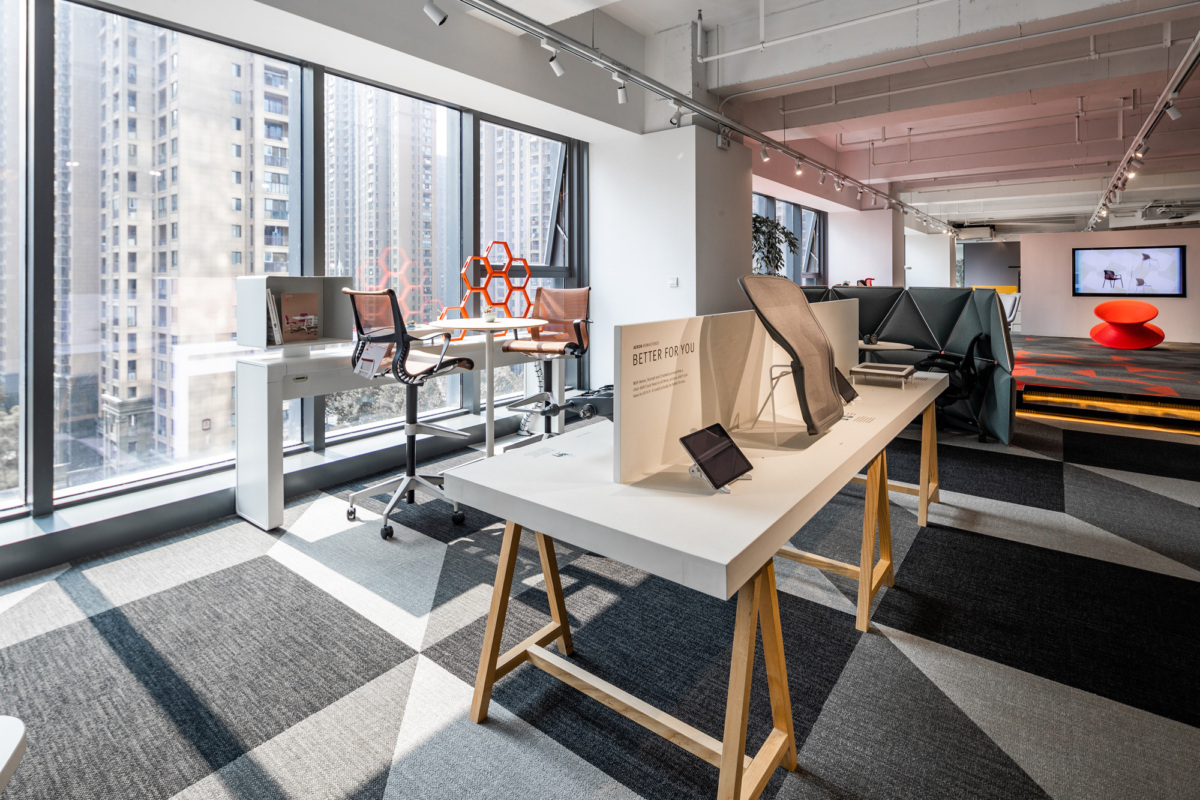 Herman Miller 中国合肥展厅——透明空间中的舒适办公-16