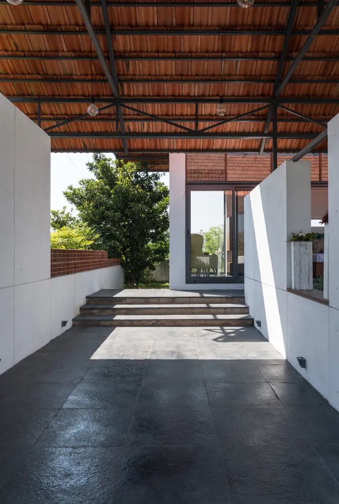 印度乡村医生的周末度假屋设计丨勾勾手设计网-40