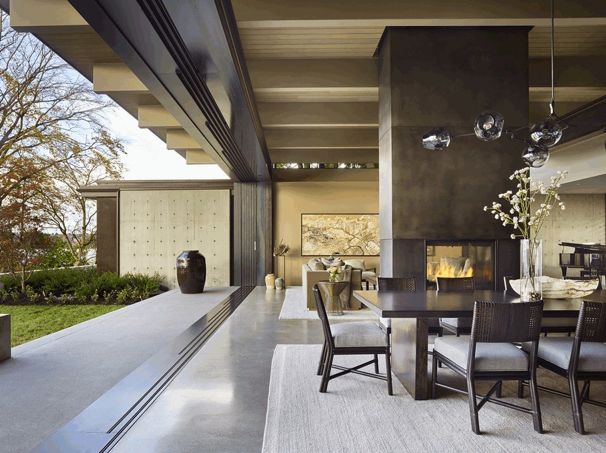 Waterfront Residence in Seattle with Luxurious Design Features-6
