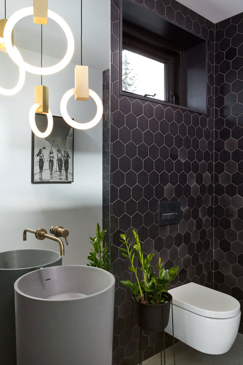 加拿大滑雪胜地现代玻璃屋-8